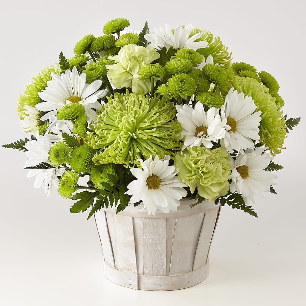 Lucky Charm Basket (Standard) – PETAL & VINE DESIGN INC, Portage IN