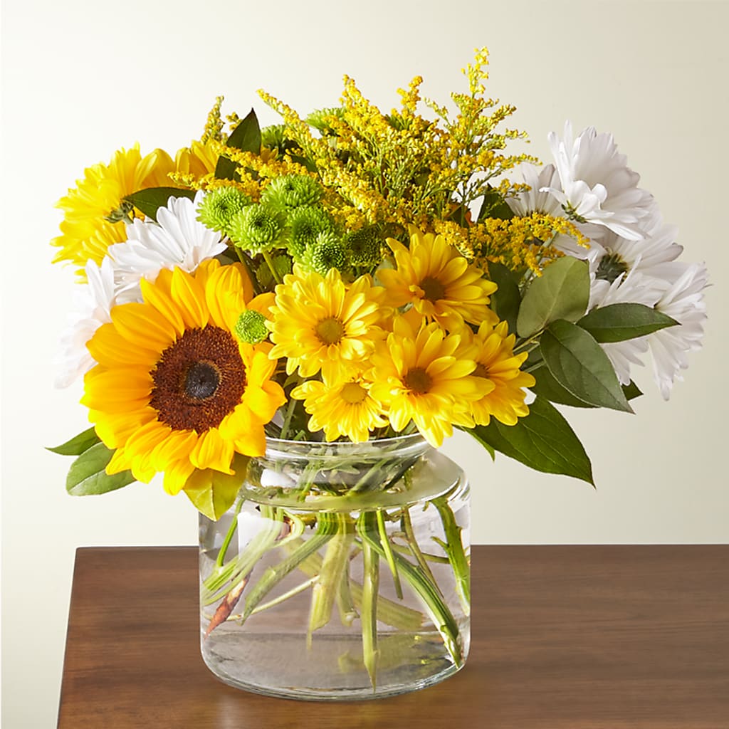Hello Sunshine Bouquet – PETAL & VINE DESIGN INC, Portage IN