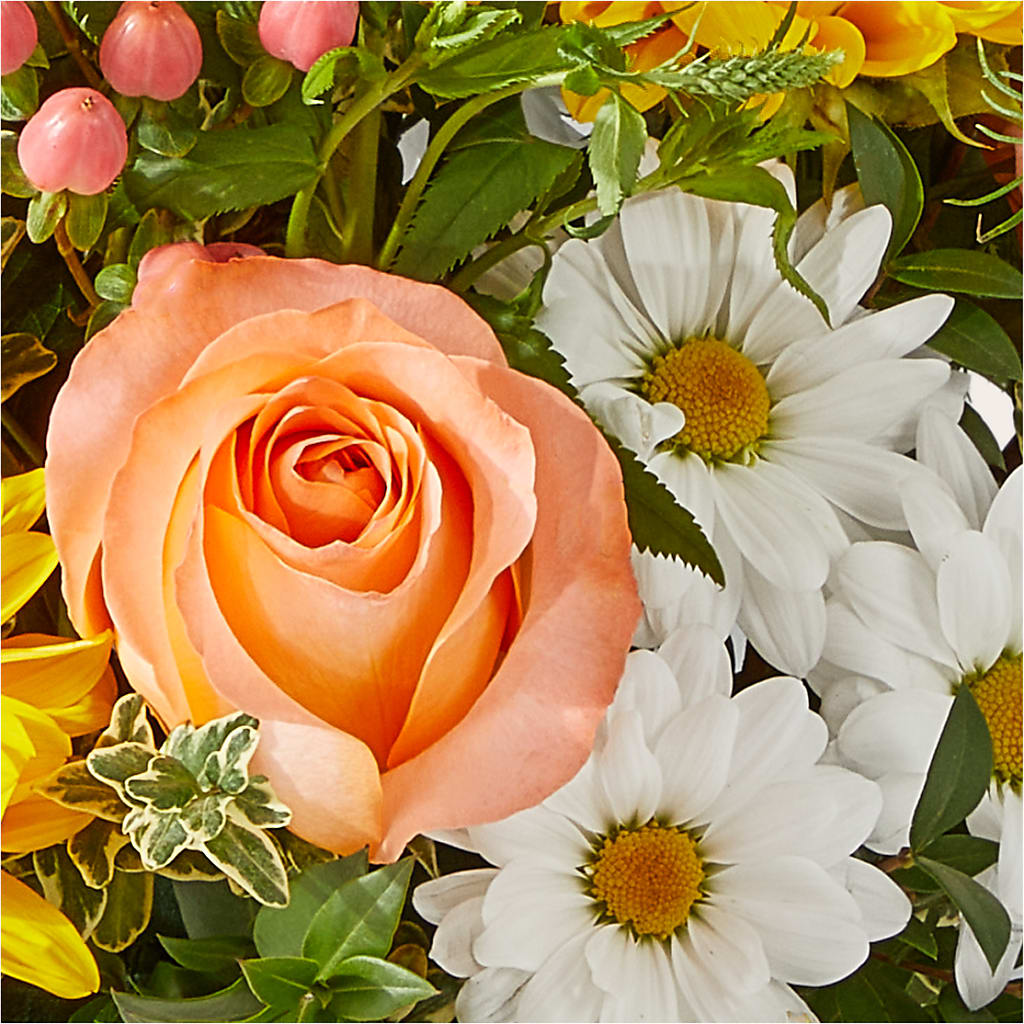 The Good Life Bouquet – PETAL & VINE DESIGN INC, Portage IN