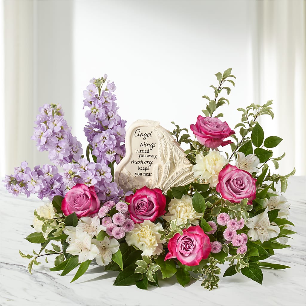 In My Heart Arrangement – PETAL & VINE DESIGN INC, Portage IN