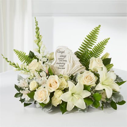 Holding You Close Arrangement – PETAL & VINE DESIGN INC, Portage IN