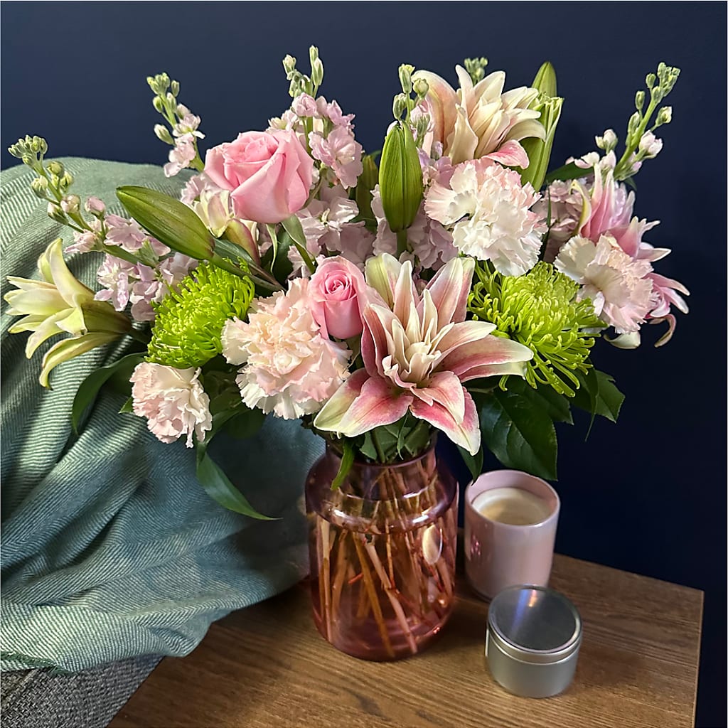 Pretty in Pink Bouquet – PETAL & VINE DESIGN INC, Portage IN