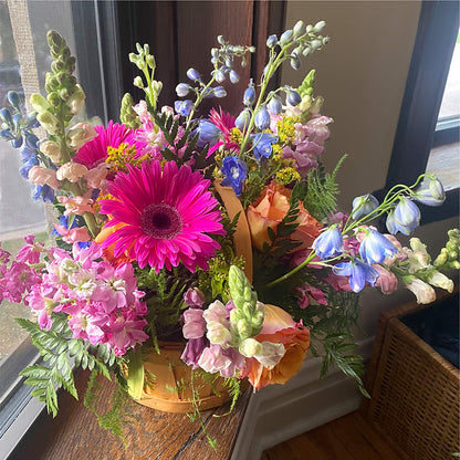 Garden of Life Basket – PETAL & VINE DESIGN INC, Portage IN