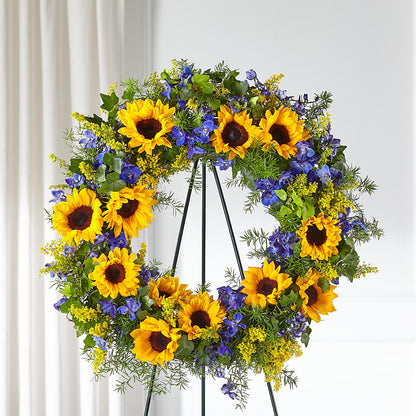 Bright Rays Wreath – PETAL & VINE DESIGN INC, Portage IN