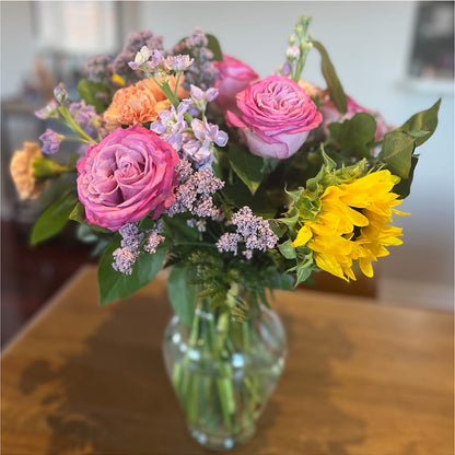 Yellow Brick Road Bouquet – PETAL & VINE DESIGN INC, Portage IN