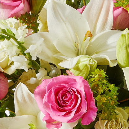 Fondly Bouquet – PETAL & VINE DESIGN INC, Portage IN